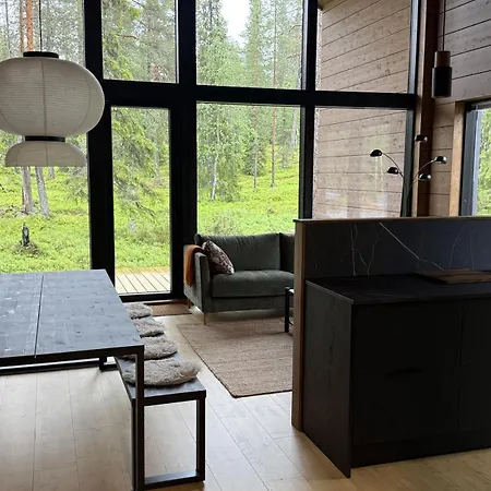 Stylish 4br For 10 - Private Jacuzzi & Sauna Äkäslompolo