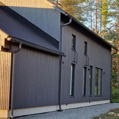 Stylish 4br For 10 - Private Jacuzzi & Sauna Willa Äkäslompolo