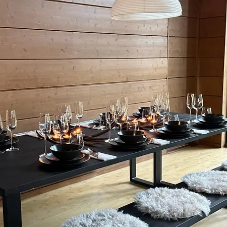 Stylish 4br For 10 - Private Jacuzzi & Sauna Äkäslompolo