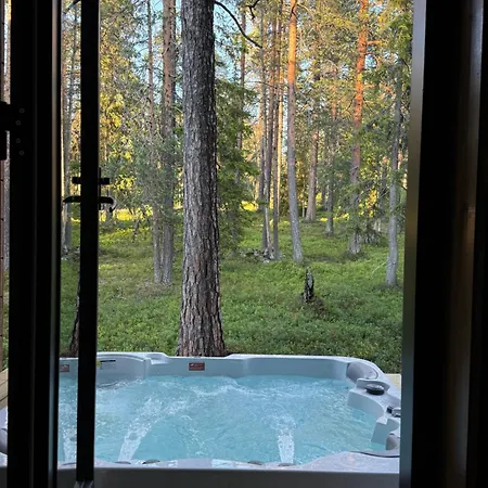 Willa Stylish 4br For 10 - Private Jacuzzi & Sauna