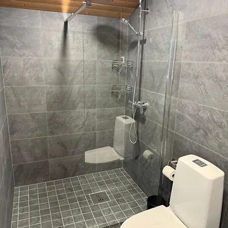 Stylish 4br For 10 - Private Jacuzzi & Sauna * Äkäslompolo