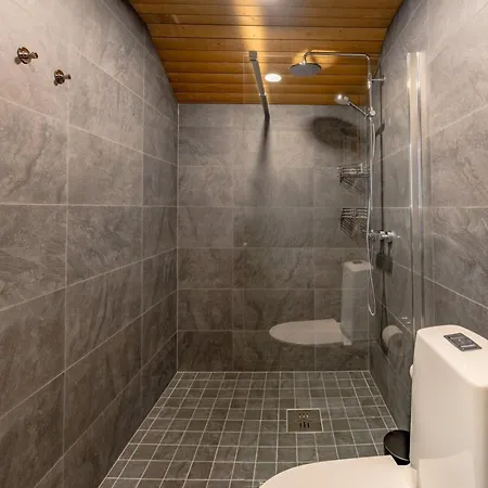 Haltija - Stylish 4br With Jacuzzi & Sauna Villa